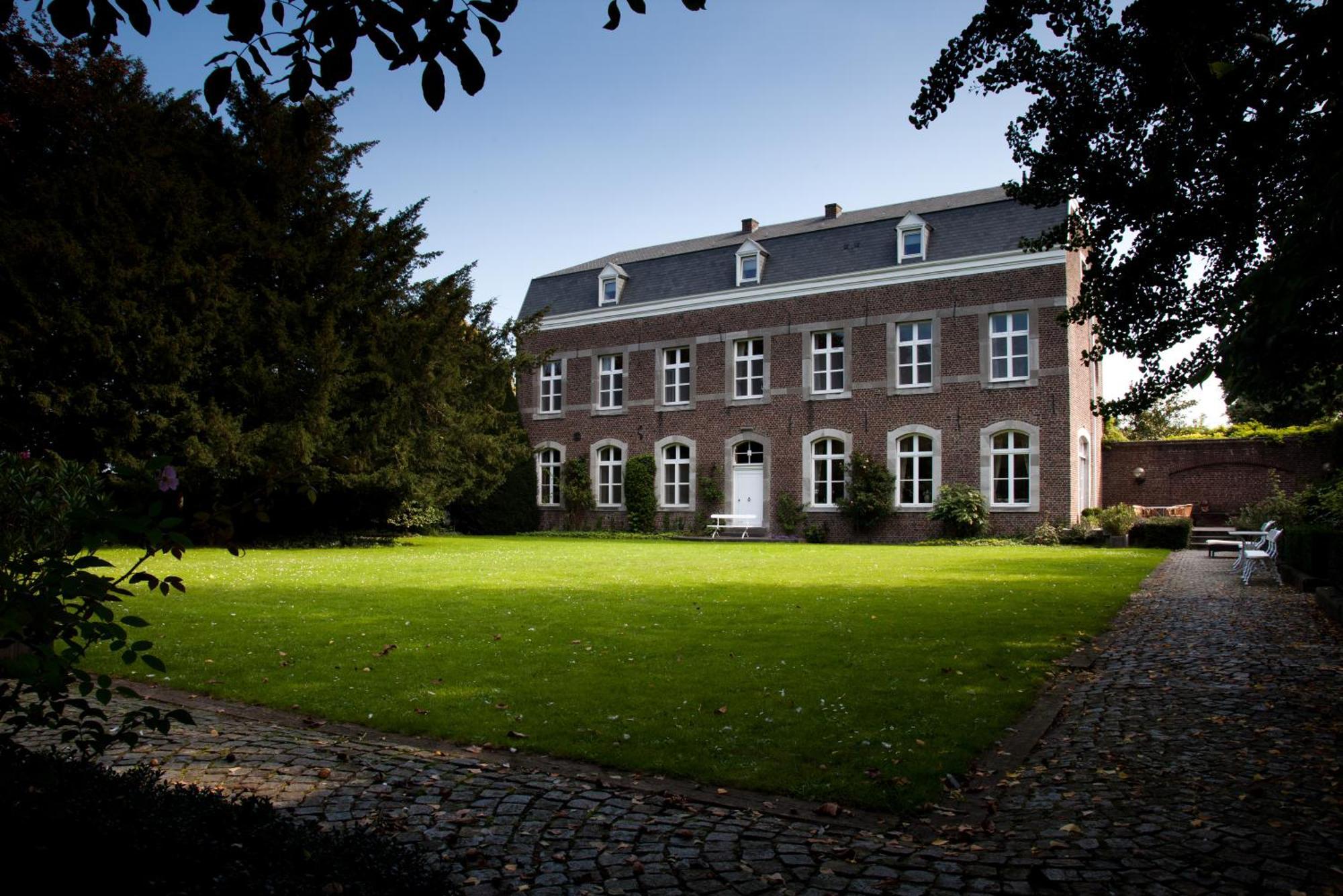 B&B Het Agnetenklooster Маасейк Екстериор снимка