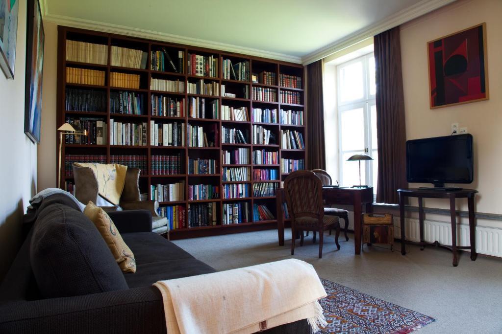 B&B Het Agnetenklooster Маасейк Екстериор снимка